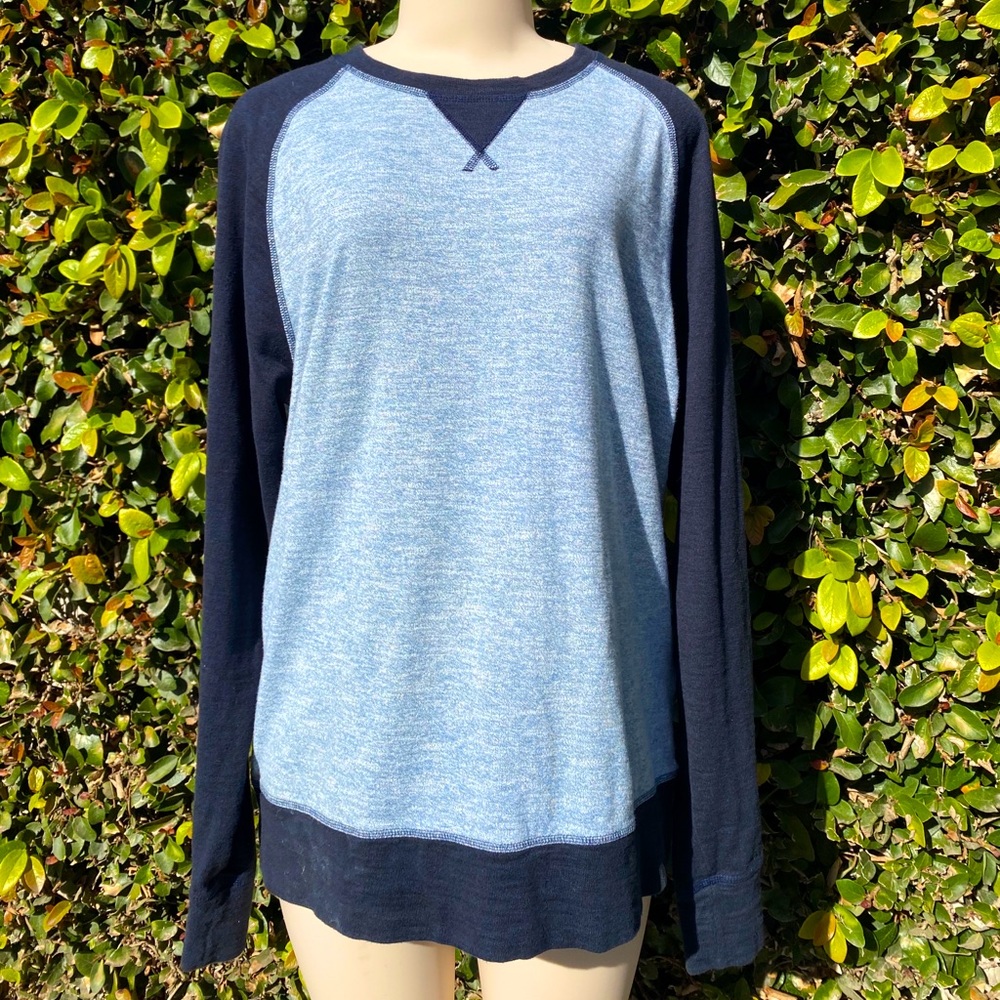 {THE NORTH FACE}  Sweater